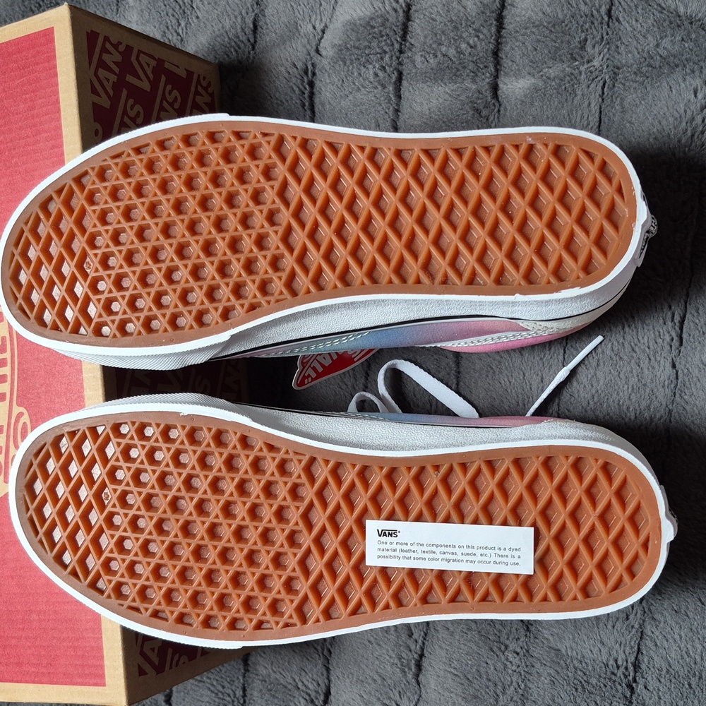 Vans Old Skool Unisex Aura Shift Suede Beige & Pastel Sneakers Size 7M/8.5W! NWT - Picture 10 of 15